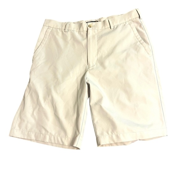 Peter Millar Men's Wicking Classic Light Tan Shorts Sz 32 - Picture 1 of 6